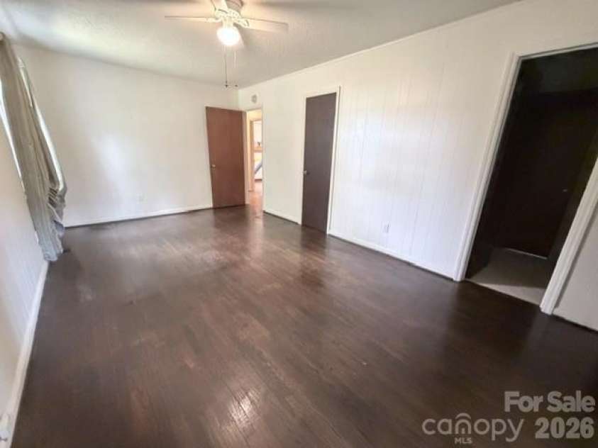 3307 Boat Club Road, Belmont, NC 28012.  MLS# CAR4427755, YatesRealty ID 52564. 