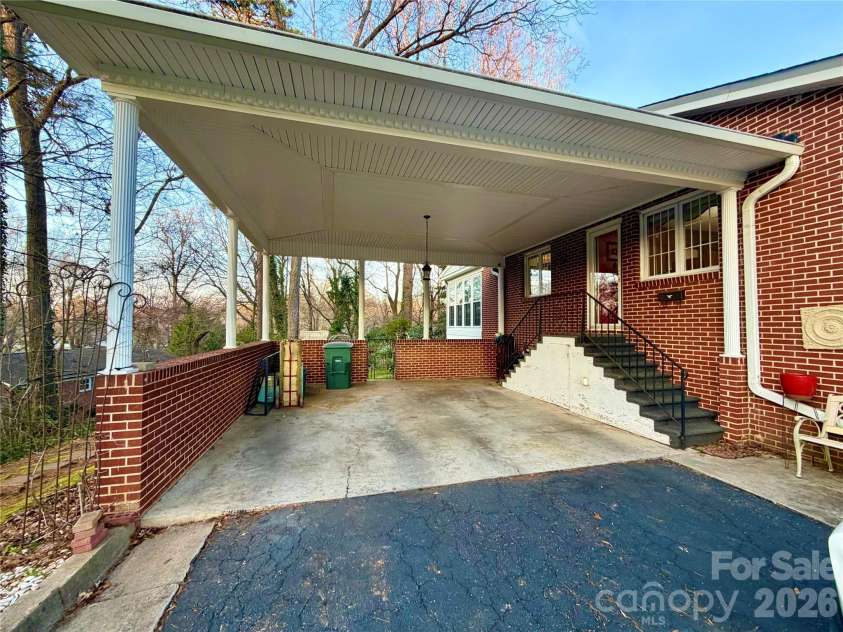 920 Paramount Circle, Gastonia, NC 28052.  MLS# CAR4354209, YatesRealty ID 5257. Double carport