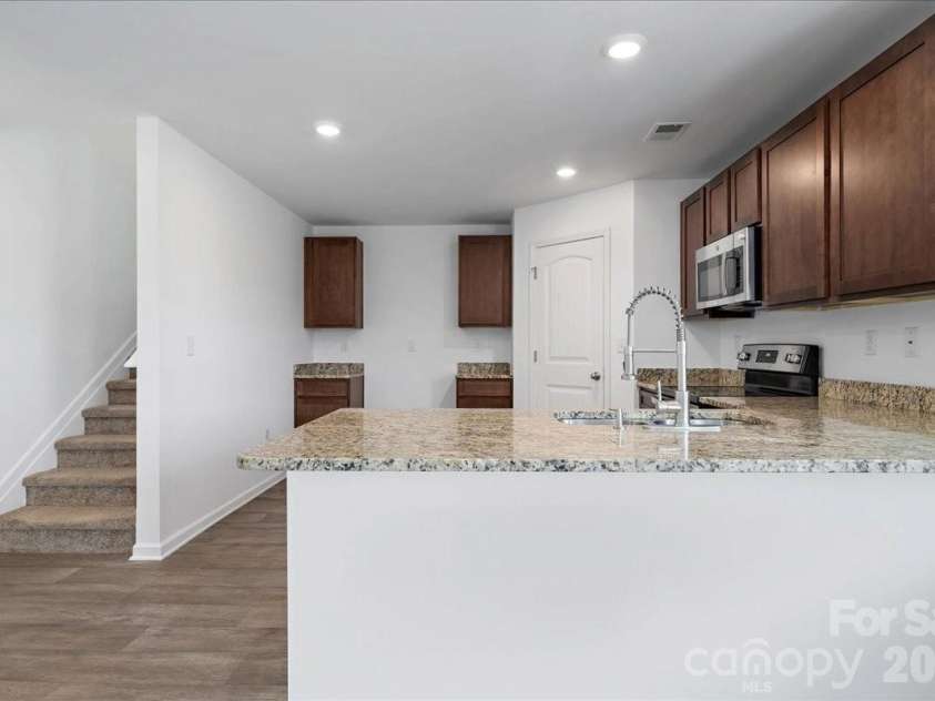 536 Grassy Pond Road, Gaffney, SC 29341.  MLS# CAR4426741, YatesRealty ID 52574. 