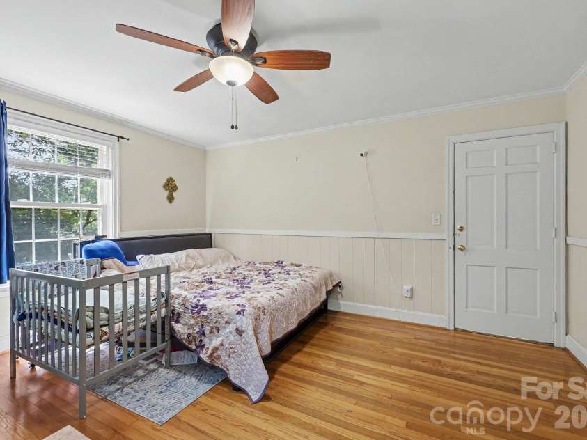 720 Oakmont Drive, Asheboro, NC 27205.  MLS# CAR4418105, YatesRealty ID 52576. 
