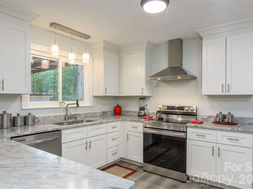 609 Old Mars Hill Highway, Weaverville, NC 28787.  MLS# CAR4426651, YatesRealty ID 52577. 