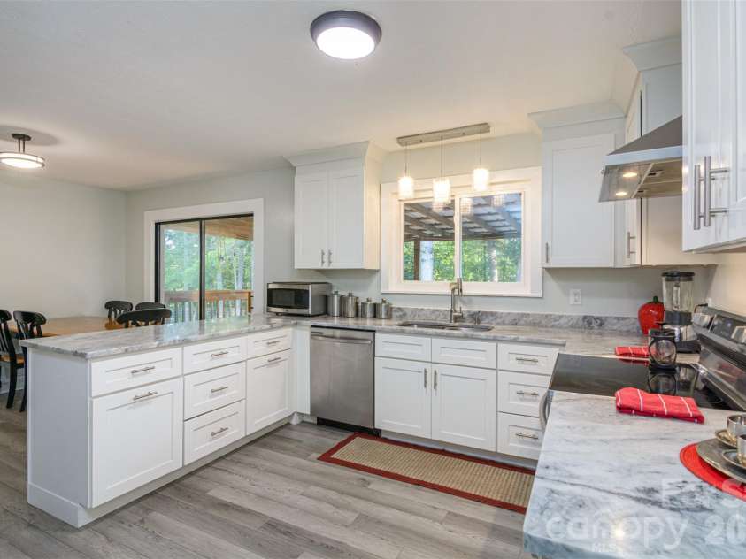 609 Old Mars Hill Highway, Weaverville, NC 28787.  MLS# CAR4426651, YatesRealty ID 52577. 
