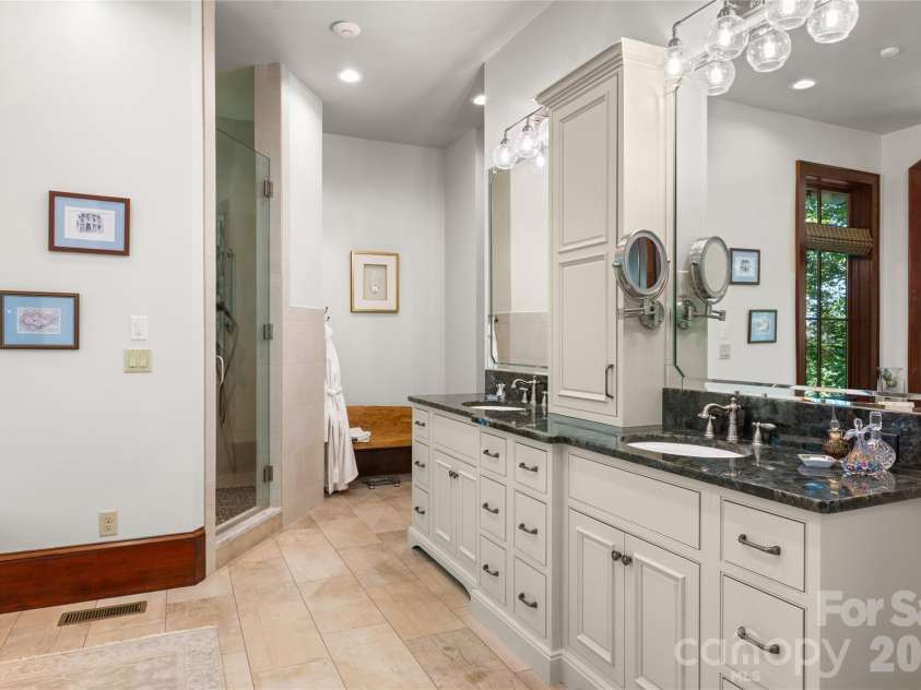 1914 Toxaway Drive, Lake Toxaway, NC 28747.  MLS# CAR4427899, YatesRealty ID 52578. 