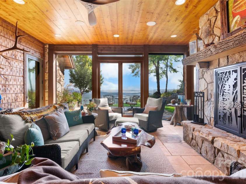 1914 Toxaway Drive, Lake Toxaway, NC 28747.  MLS# CAR4427899, YatesRealty ID 52578. 