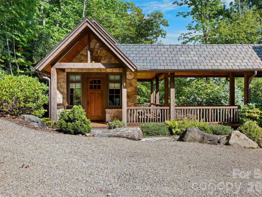 1914 Toxaway Drive, Lake Toxaway, NC 28747.  MLS# CAR4427899, YatesRealty ID 52578. 