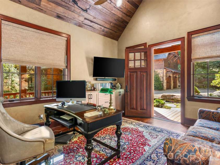 1914 Toxaway Drive, Lake Toxaway, NC 28747.  MLS# CAR4427899, YatesRealty ID 52578. 