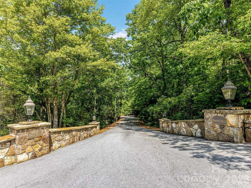 1914 Toxaway Drive, Lake Toxaway, NC 28747.  MLS# CAR4427899, YatesRealty ID 52578. 