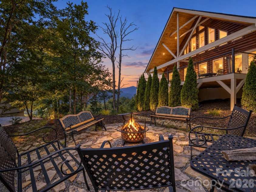 167 Hawks Nest Trail, Lake Lure, NC 28746.  MLS# CAR4423265, YatesRealty ID 52579. 