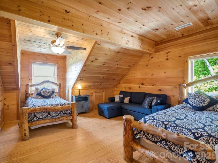 167 Hawks Nest Trail, Lake Lure, NC 28746.  MLS# CAR4423265, YatesRealty ID 52579. 