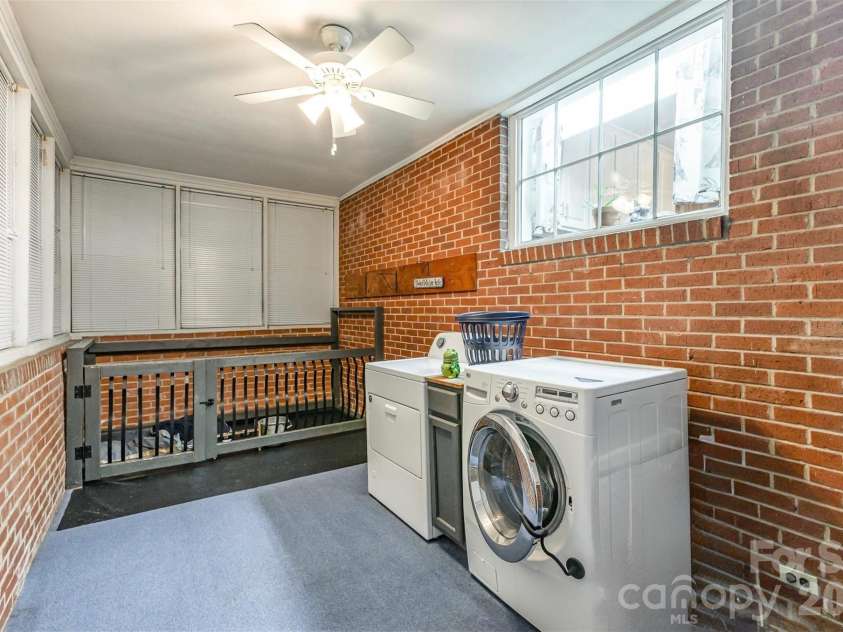 100 Ruby Lane, Gastonia, NC 28054.  MLS# CAR4400313, YatesRealty ID 5258. 