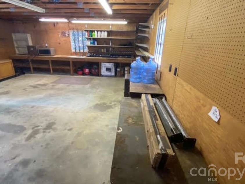 100 Ruby Lane, Gastonia, NC 28054.  MLS# CAR4400313, YatesRealty ID 5258. 