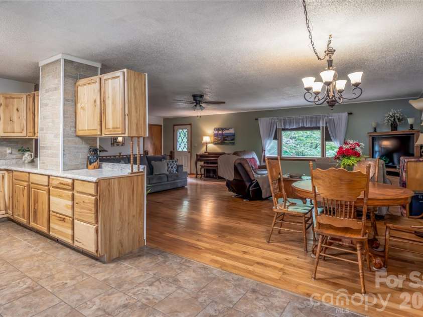 101 Guffey Mountain Road, Fairview, NC 28730.  MLS# CAR4426718, YatesRealty ID 52584. 