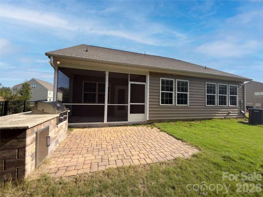 2019 Trindle Vine Lane, Waxhaw, NC 28173.  MLS# CAR4427920, YatesRealty ID 52586. 