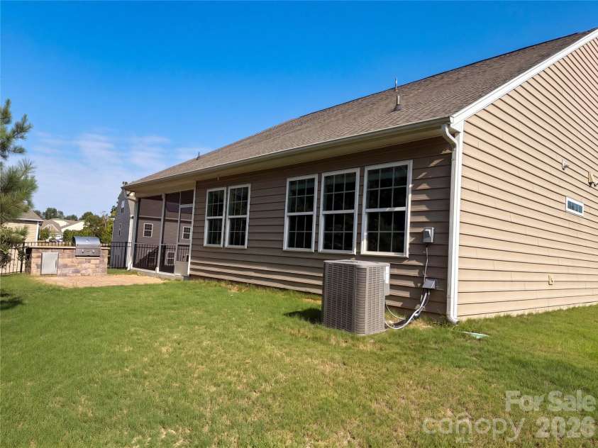 2019 Trindle Vine Lane, Waxhaw, NC 28173.  MLS# CAR4427920, YatesRealty ID 52586. 