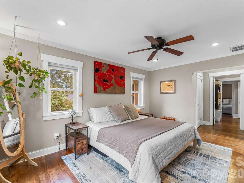 96 Longview Road, Asheville, NC 28806.  MLS# CAR4425822, YatesRealty ID 52587. 