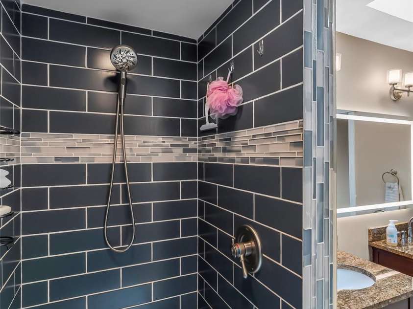96 Longview Road, Asheville, NC 28806.  MLS# CAR4425822, YatesRealty ID 52587. 