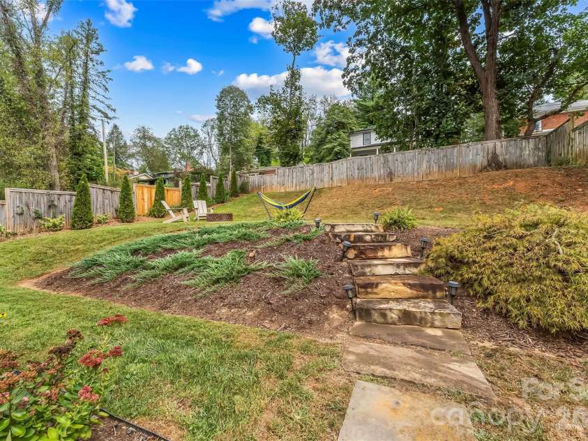 96 Longview Road, Asheville, NC 28806.  MLS# CAR4425822, YatesRealty ID 52587. 