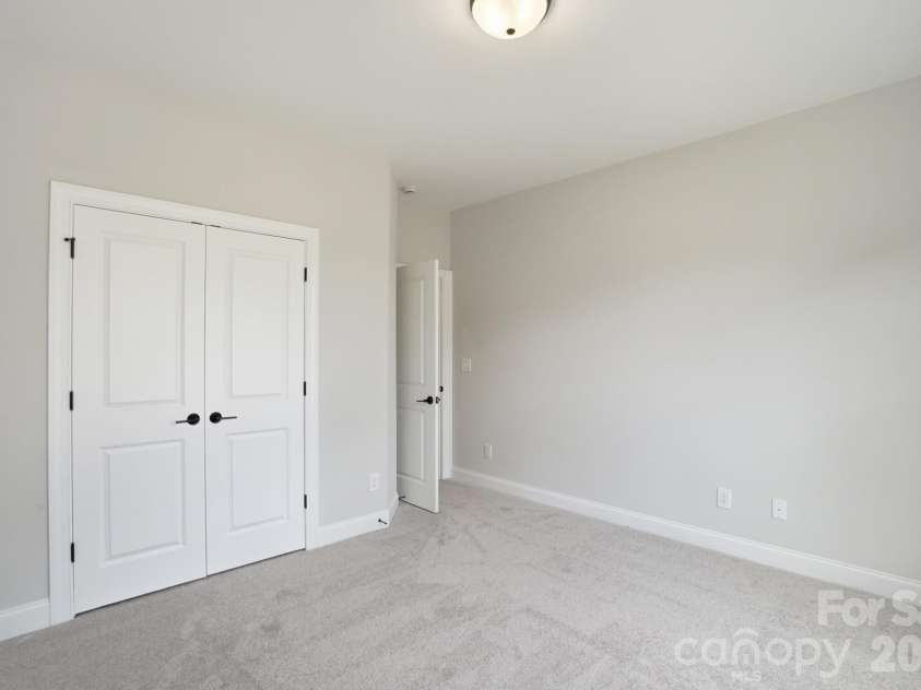 122 Dunlavin Way, Mooresville, NC 28115.  MLS# CAR4339879, YatesRealty ID 52588. Bedroom