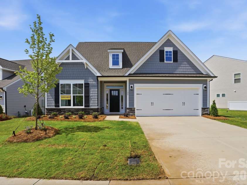 122 Dunlavin Way, Mooresville, NC 28115.  MLS# CAR4339879, YatesRealty ID 52588. Homesite 49 features an Amelia B floorplan