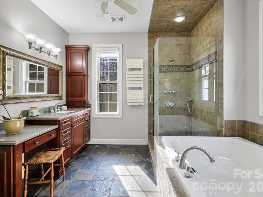 43 Kuykendall Court, Hendersonville, NC 28739.  MLS# CAR4354970, YatesRealty ID 5259. 