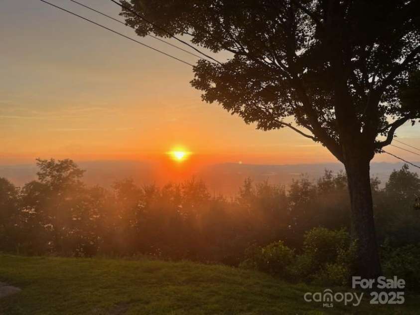 6306 Burkemont Road, Morganton, NC 28655.  MLS# CAR4142584, YatesRealty ID 5259. 