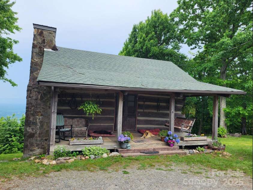 6306 Burkemont Road, Morganton, NC 28655.  MLS# CAR4142584, YatesRealty ID 5259. 
