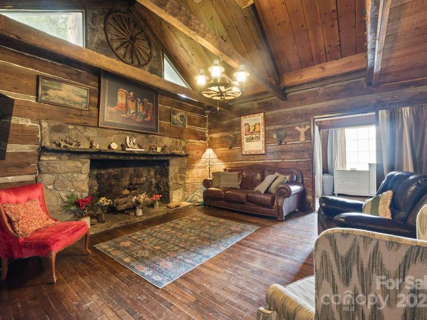 6306 Burkemont Road, Morganton, NC 28655.  MLS# CAR4142584, YatesRealty ID 5259. 