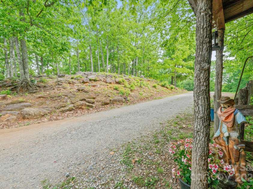 6306 Burkemont Road, Morganton, NC 28655.  MLS# CAR4142584, YatesRealty ID 5259. 