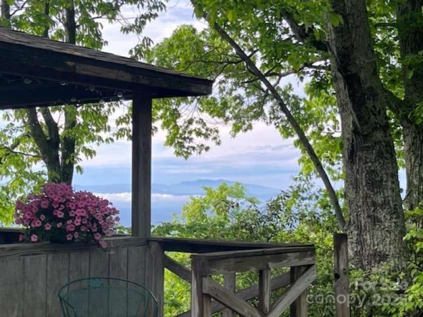 6306 Burkemont Road, Morganton, NC 28655.  MLS# CAR4142584, YatesRealty ID 5259. 