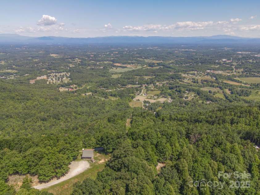 6306 Burkemont Road, Morganton, NC 28655.  MLS# CAR4142584, YatesRealty ID 5259. 