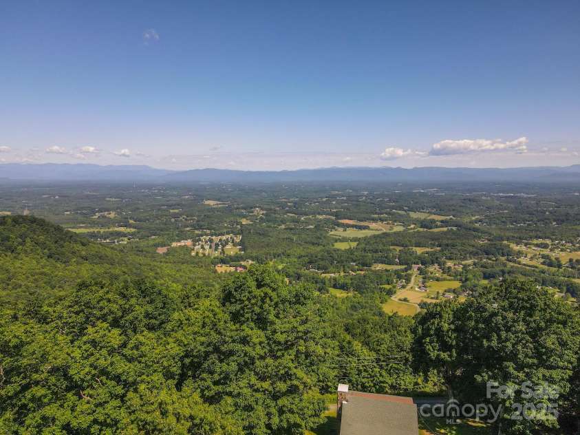 6306 Burkemont Road, Morganton, NC 28655.  MLS# CAR4142584, YatesRealty ID 5259. 