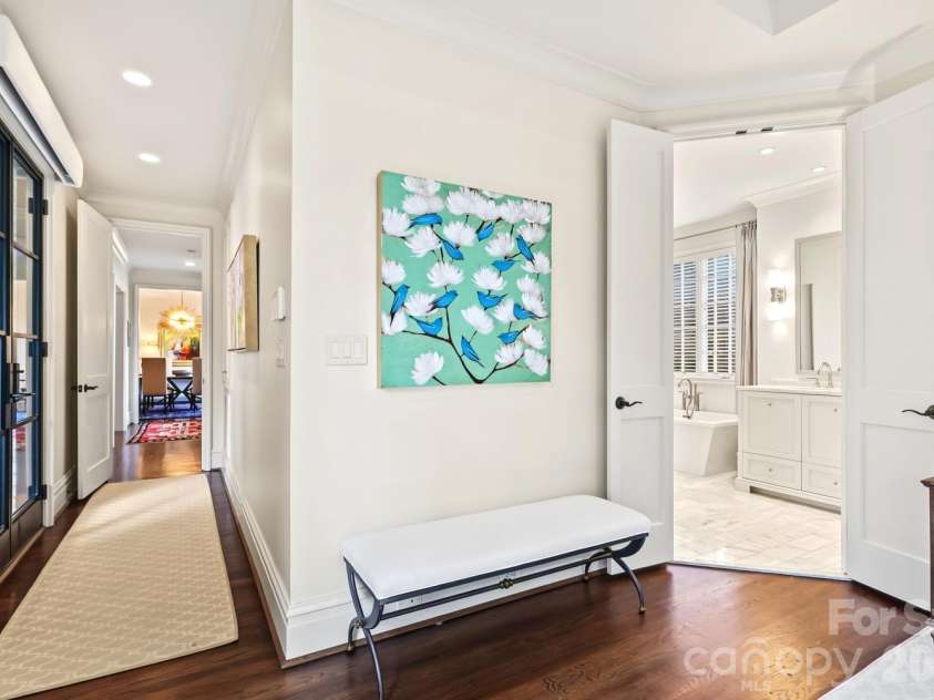 2250 Colony Road, Charlotte, NC 28209.  MLS# CAR4427579, YatesRealty ID 52595. 