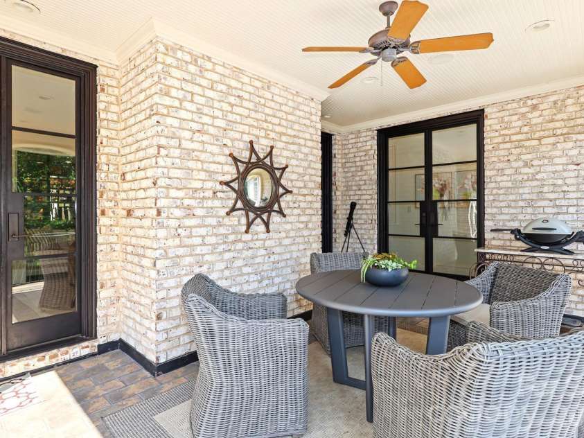 2250 Colony Road, Charlotte, NC 28209.  MLS# CAR4427579, YatesRealty ID 52595. 