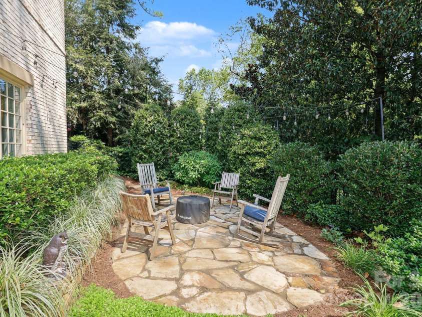2250 Colony Road, Charlotte, NC 28209.  MLS# CAR4427579, YatesRealty ID 52595. 