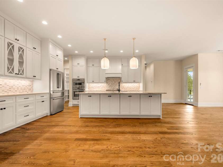 978 Mapleton Lane, Columbus, NC 28722.  MLS# CAR4427170, YatesRealty ID 52597. 