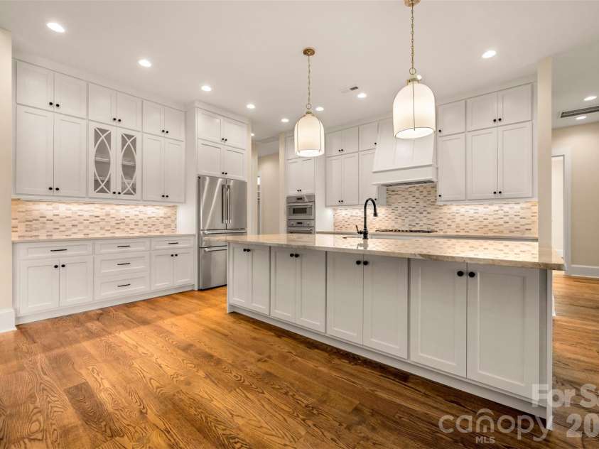 978 Mapleton Lane, Columbus, NC 28722.  MLS# CAR4427170, YatesRealty ID 52597. 
