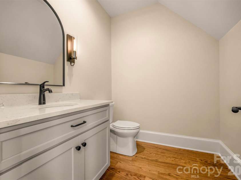 978 Mapleton Lane, Columbus, NC 28722.  MLS# CAR4427170, YatesRealty ID 52597. 