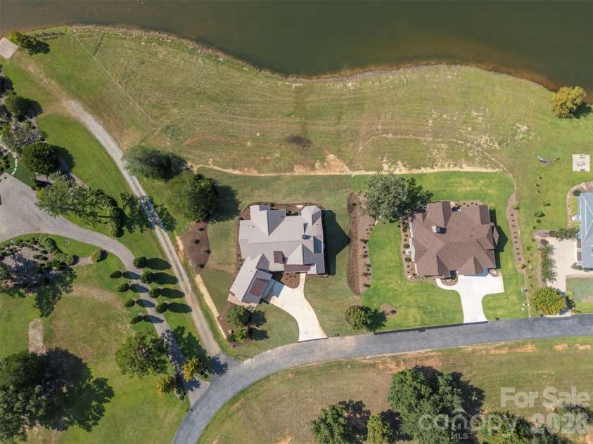 978 Mapleton Lane, Columbus, NC 28722.  MLS# CAR4427170, YatesRealty ID 52597. 
