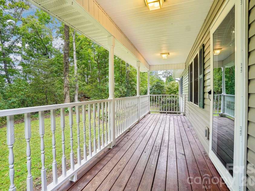 251 Angeline Drive, Mills River, NC 28759.  MLS# CAR4427780, YatesRealty ID 52599. 