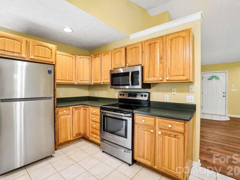 251 Angeline Drive, Mills River, NC 28759.  MLS# CAR4427780, YatesRealty ID 52599. 