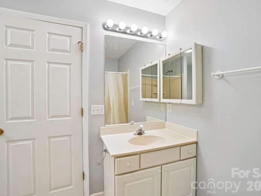251 Angeline Drive, Mills River, NC 28759.  MLS# CAR4427780, YatesRealty ID 52599. 