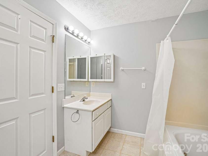 251 Angeline Drive, Mills River, NC 28759.  MLS# CAR4427780, YatesRealty ID 52599. 