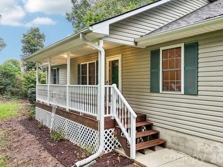 251 Angeline Drive, Mills River, NC 28759.  MLS# CAR4427780, YatesRealty ID 52599. 