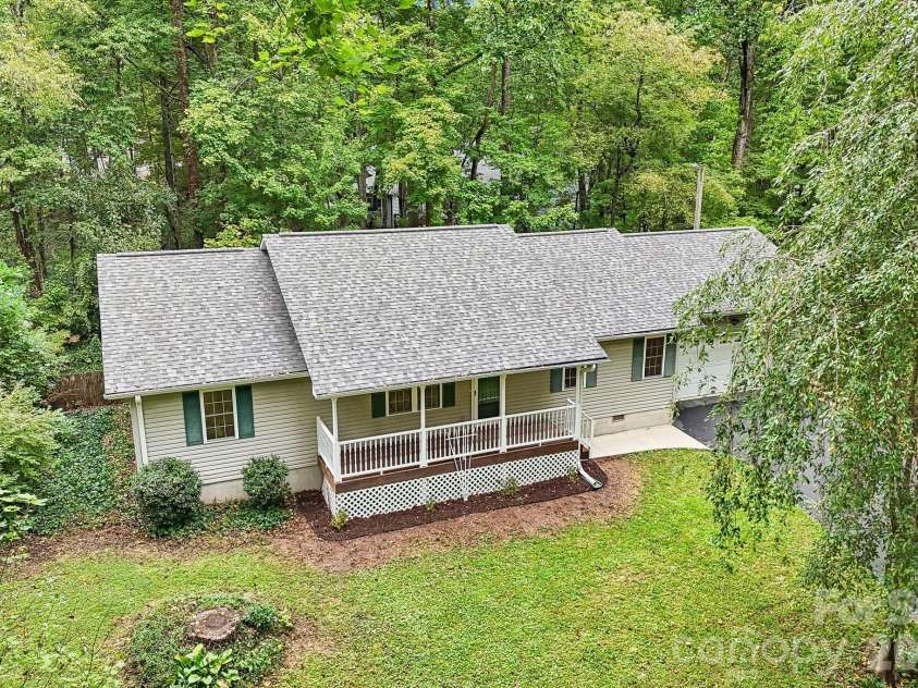251 Angeline Drive, Mills River, NC 28759.  MLS# CAR4427780, YatesRealty ID 52599. 