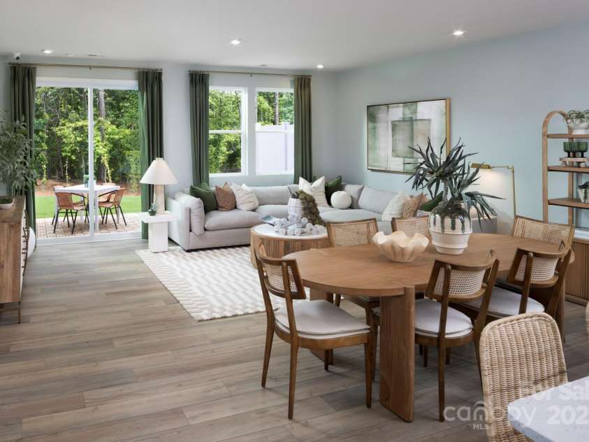 1118 Vibrant Road, Charlotte, NC 28215.  MLS# CAR4329404, YatesRealty ID 526. 