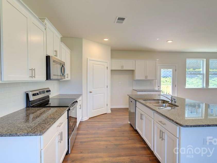 175 Marathon Lane, Candler, NC 28715.  MLS# CAR4138234, YatesRealty ID 526. **Picture for representation only