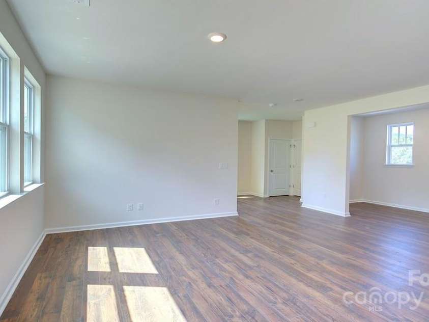 175 Marathon Lane, Candler, NC 28715.  MLS# CAR4138234, YatesRealty ID 526. **Picture for representation only