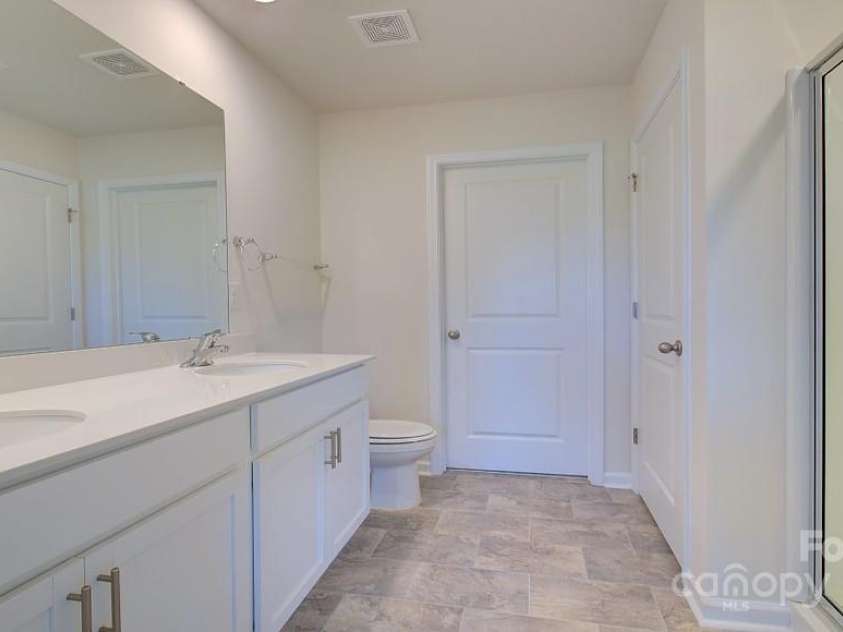 175 Marathon Lane, Candler, NC 28715.  MLS# CAR4138234, YatesRealty ID 526. **Picture for representation only