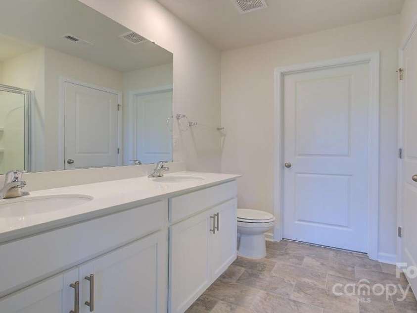 175 Marathon Lane, Candler, NC 28715.  MLS# CAR4138234, YatesRealty ID 526. **Picture for representation only