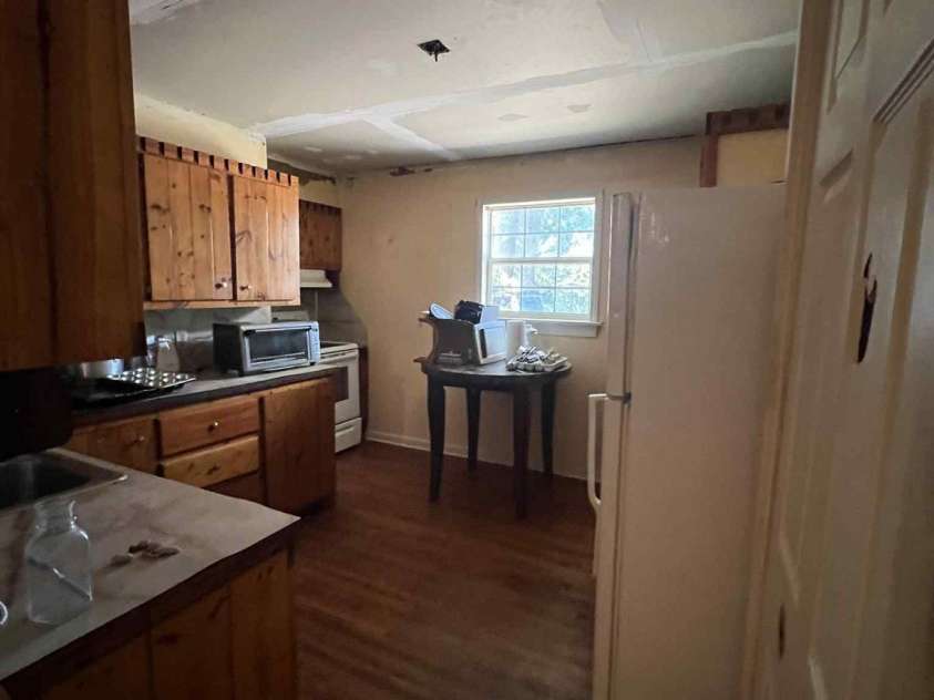 3396 Thompson Road, Lancaster, SC 29720.  MLS# CAR4300315, YatesRealty ID 526. 